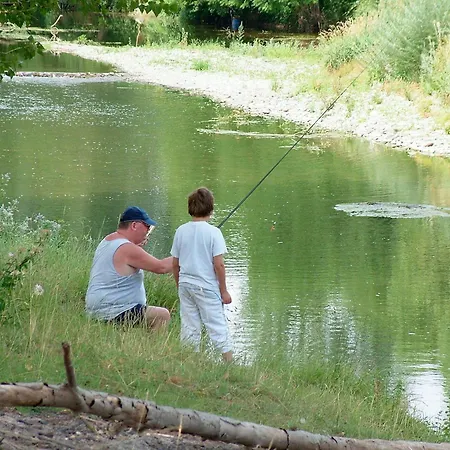 Le Hameau Des Genets Montlaur (Aveyron)