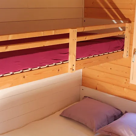 Le Hameau Des Genets Village de vacances Montlaur (Aveyron)