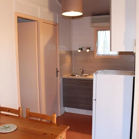 Le Hameau Des Genets Village de vacances Montlaur (Aveyron)