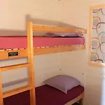 勒阿穆德格内度假酒店 假日公园 Montlaur (Aveyron)
