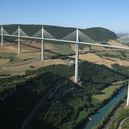 Le Hameau Des Genets 3*