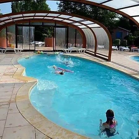 Semesterpark Le Hameau Des Genets 3*