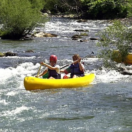 Ferienpark Le Hameau Des Genets Montlaur (Aveyron)