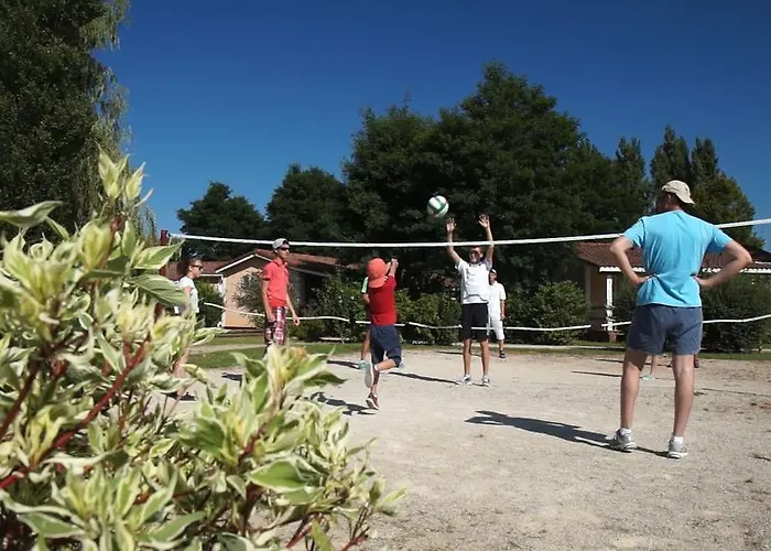 Le Hameau Des Genets 3* Montlaur (Aveyron)