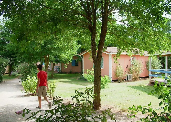 Le Hameau Des Genets